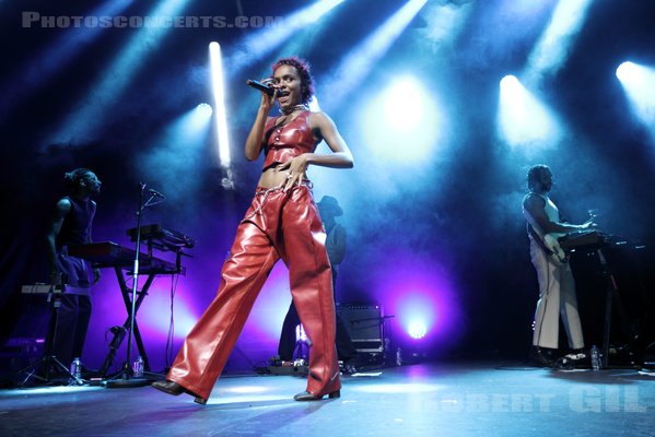 CRYSTAL MURRAY - 2021-10-14 - PARIS - La Cigale - 